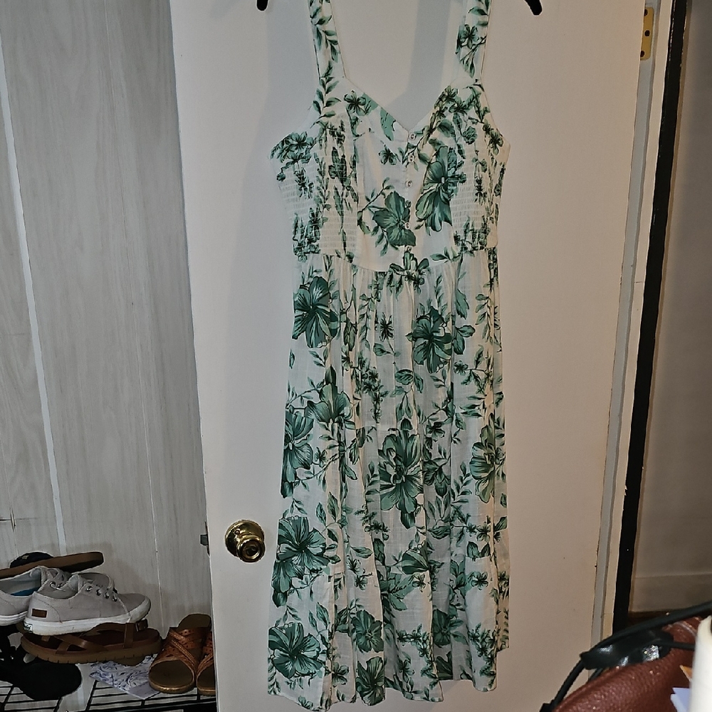 Maurices Green and White Floral Midi Dress